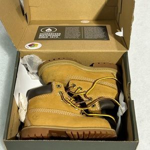 Timberland infant size 5